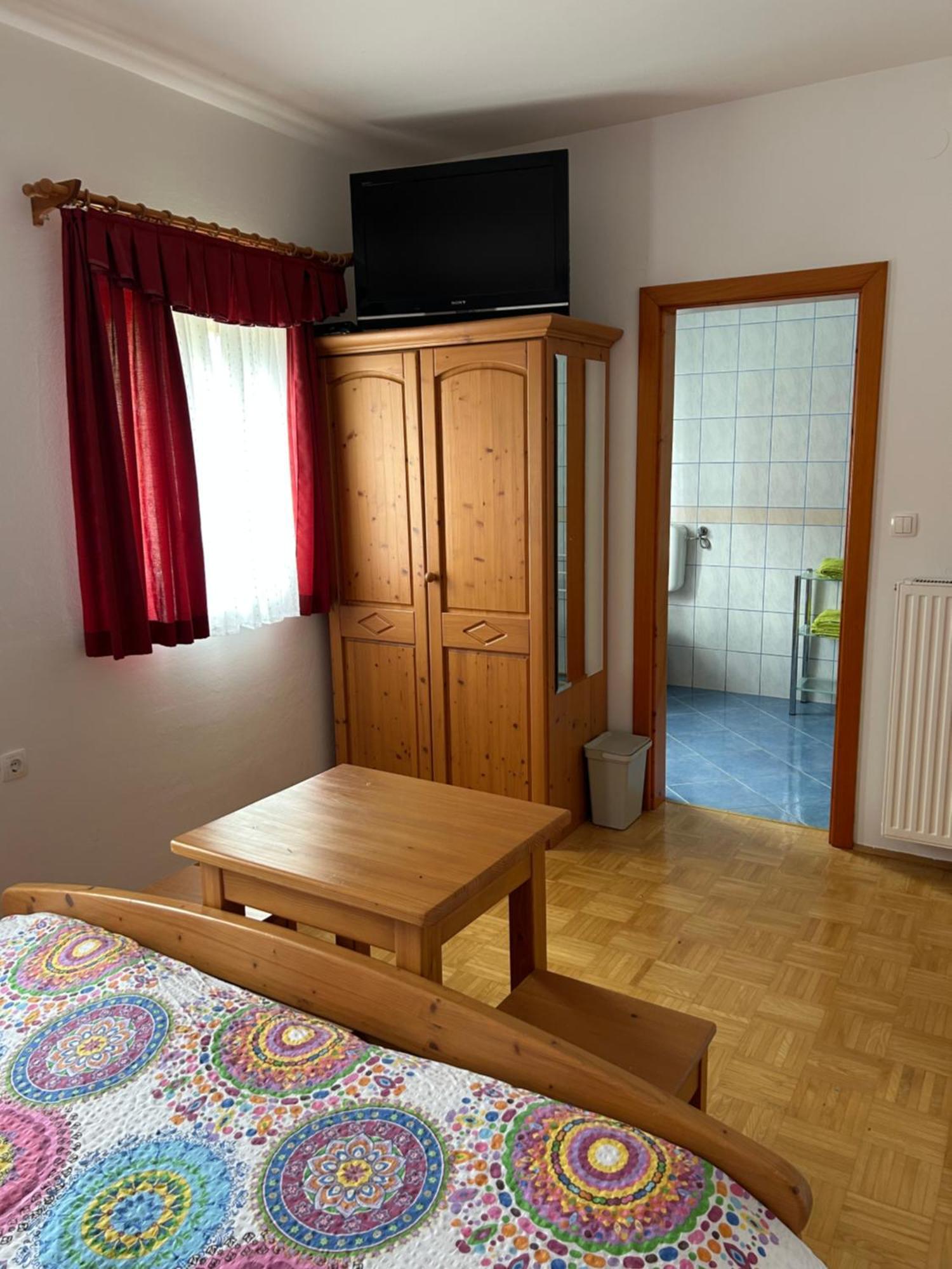 Apartamento Tourist Farm Gradisnik Solčava Exterior foto