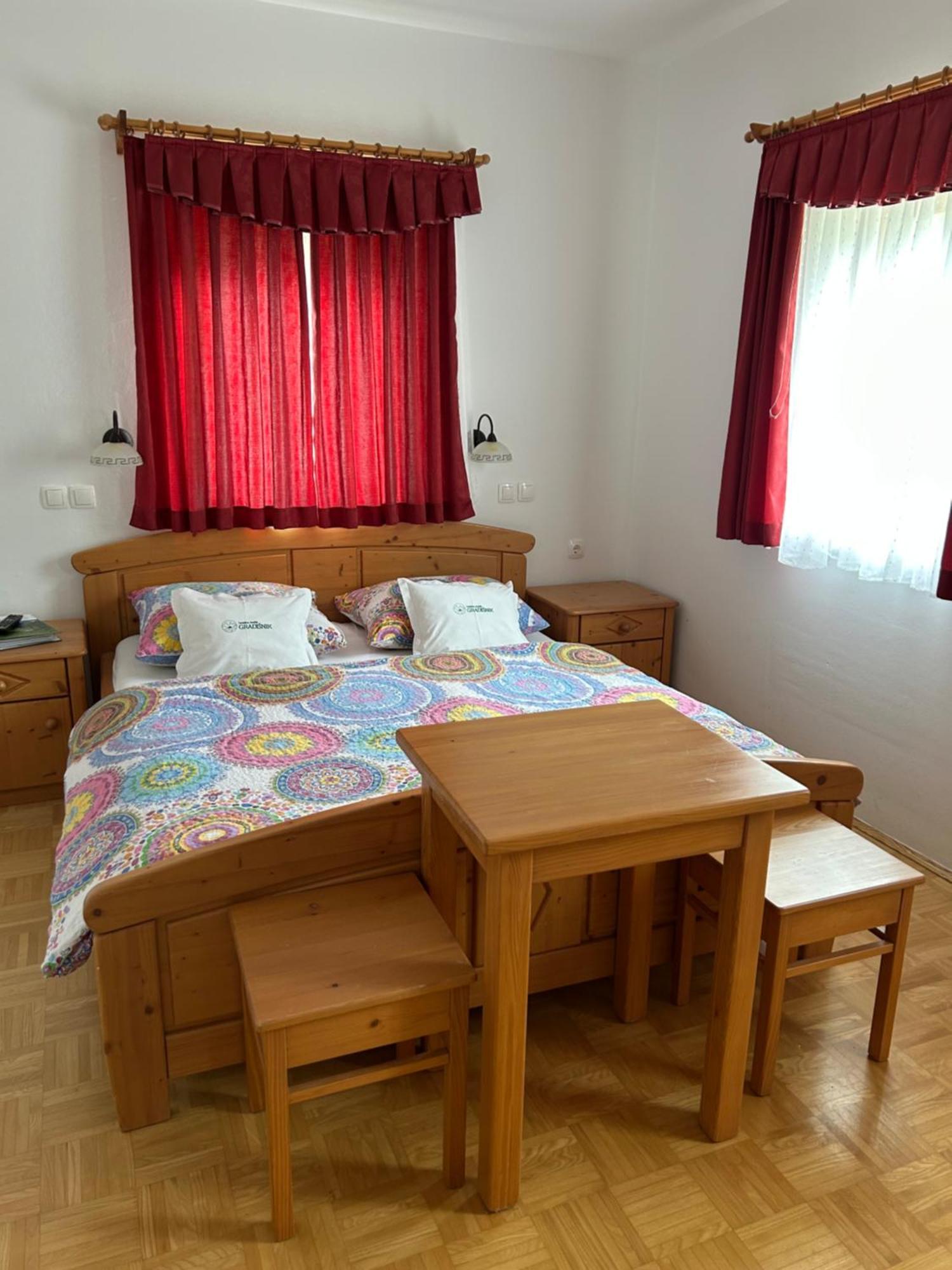 Apartamento Tourist Farm Gradisnik Solčava Exterior foto