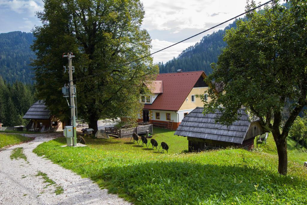 Apartamento Tourist Farm Gradisnik Solčava Exterior foto