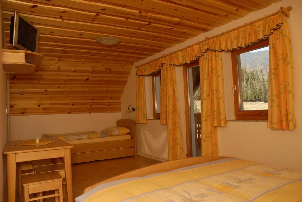 Apartamento Tourist Farm Gradisnik Solčava Exterior foto